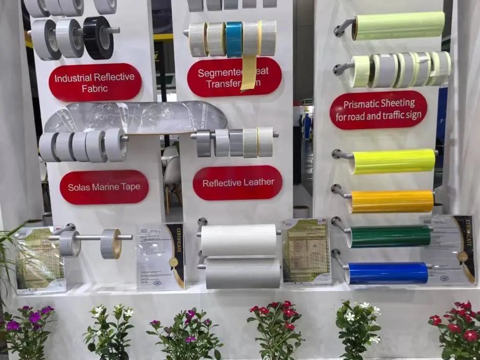 Bwin必赢光学泰国劳动；；；；；ふ (4)